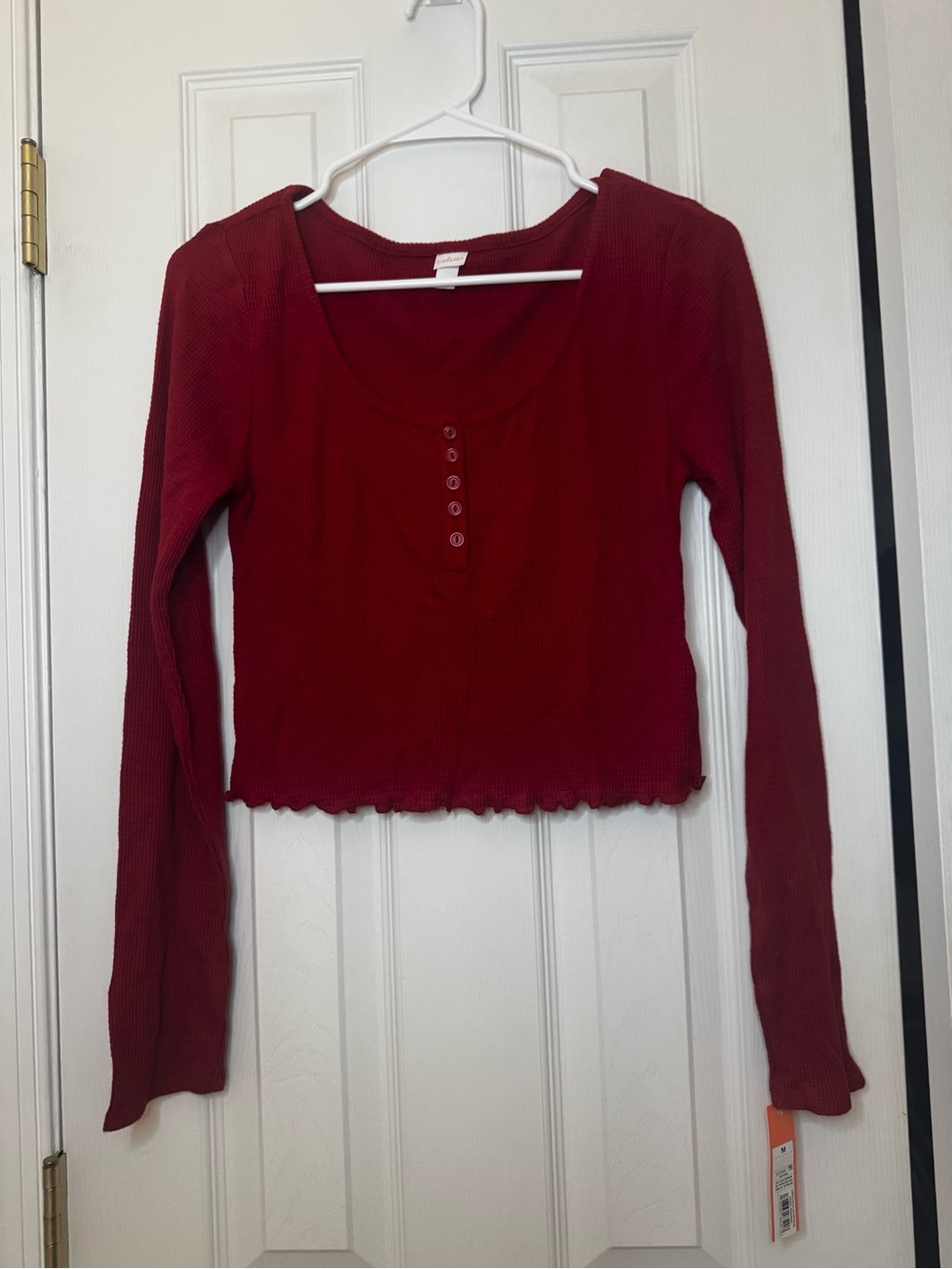 Colsie Raspberry Red Scoop Neck Henley Crop Top
